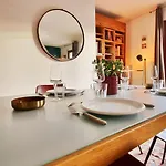 Dolce - Private Balcony - Parking *