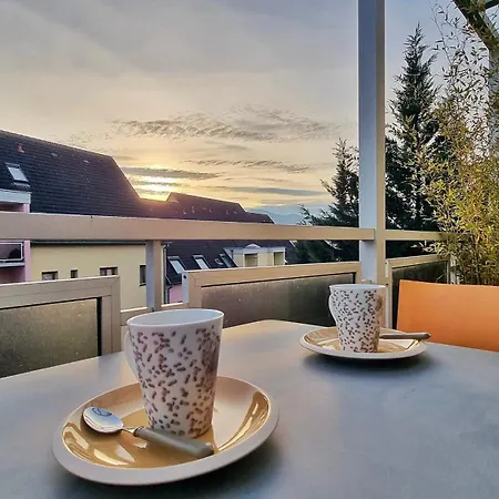 Dolce - Private Balcony - Parking Apartment