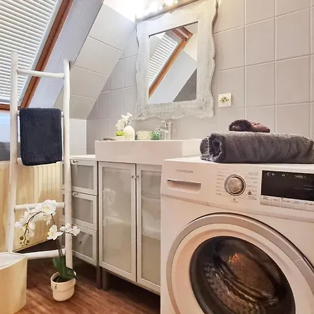 Dolce - Private Balcony - Parking Appartement